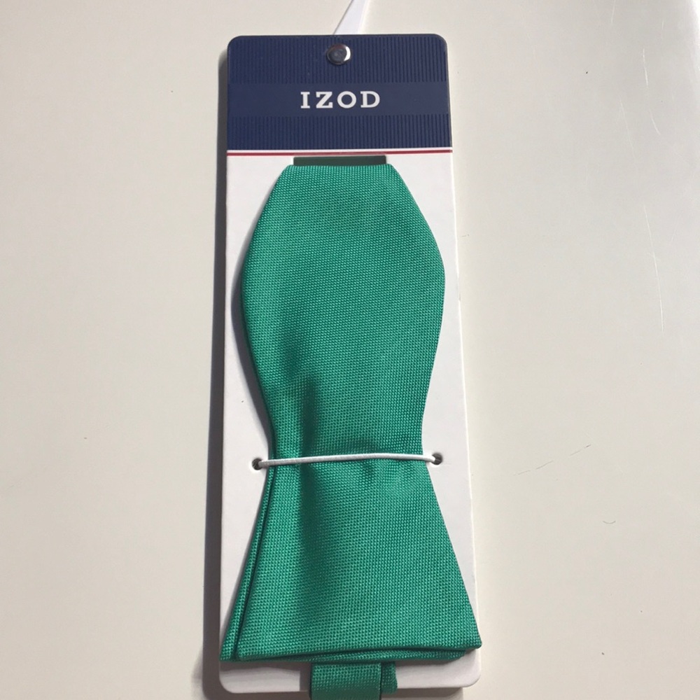 IZOD Green Bow Tie
